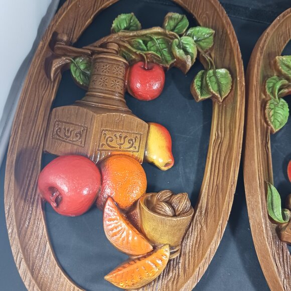 Vintage Miller Studio Inc. 1975 Set of 2 Fruit Wall Plaques Kitchen Decor - Picture 5 of 8